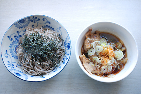 日清のどん兵衛 生そば食感。で作った特製つけそば