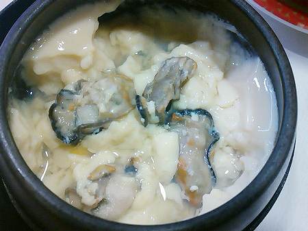 はま寿司の広島県産牡蠣の茶碗蒸しは本当に牡蠣がたくさん