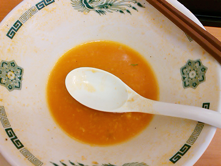 日高屋のトマト酸辣湯麺をしっかり完食