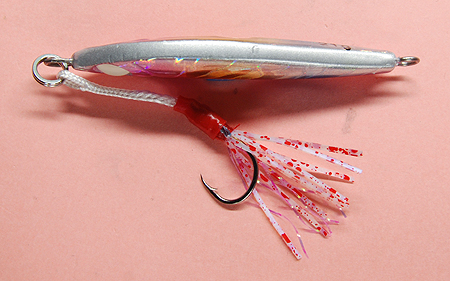 ハイドラ（マルシン漁具）のメタルジグ「ブルファイター-1」の腹側